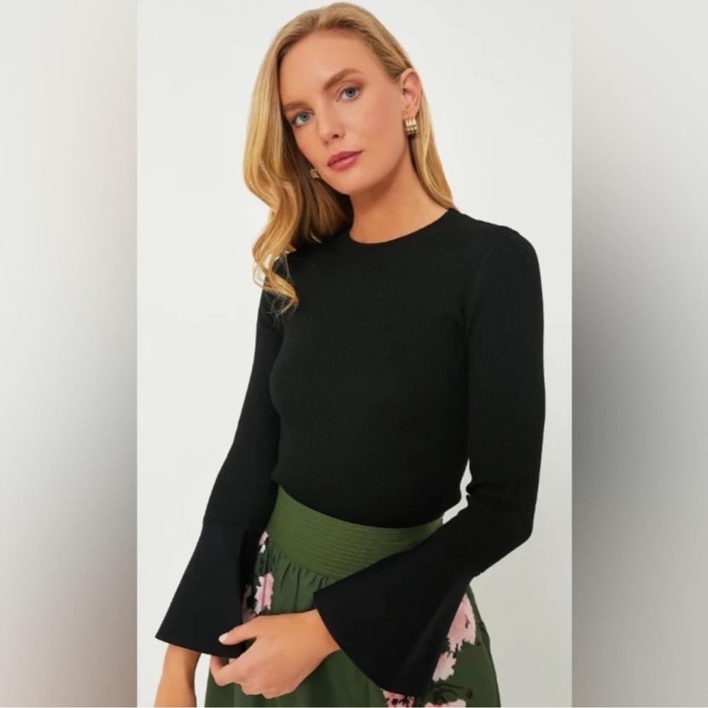 Tuckernuck Lucy Black Rib Knit Bell Sleeve Top Sz M NWT